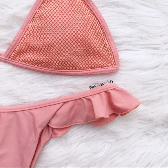 ❤️CLEARANCE❤️ Peach ruffled cheeky bikini set - Picture 2 of 5